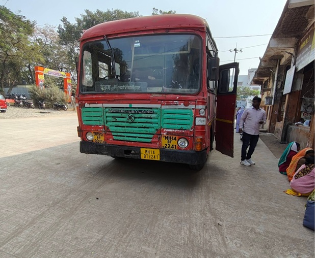 paithan st bus stand msrtc
